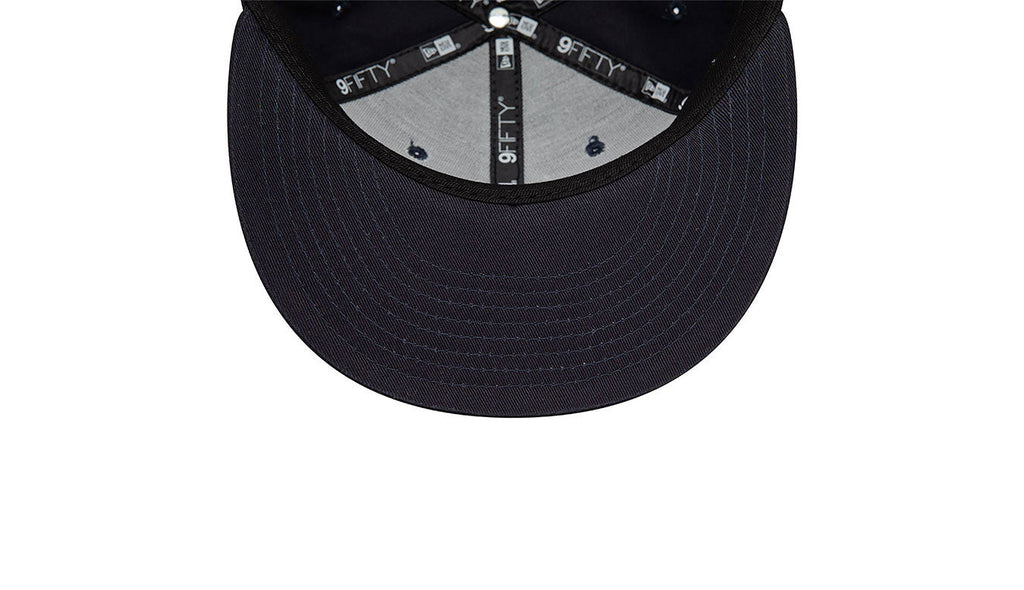 gorra new era outline 9fifty neyyan nvylvr