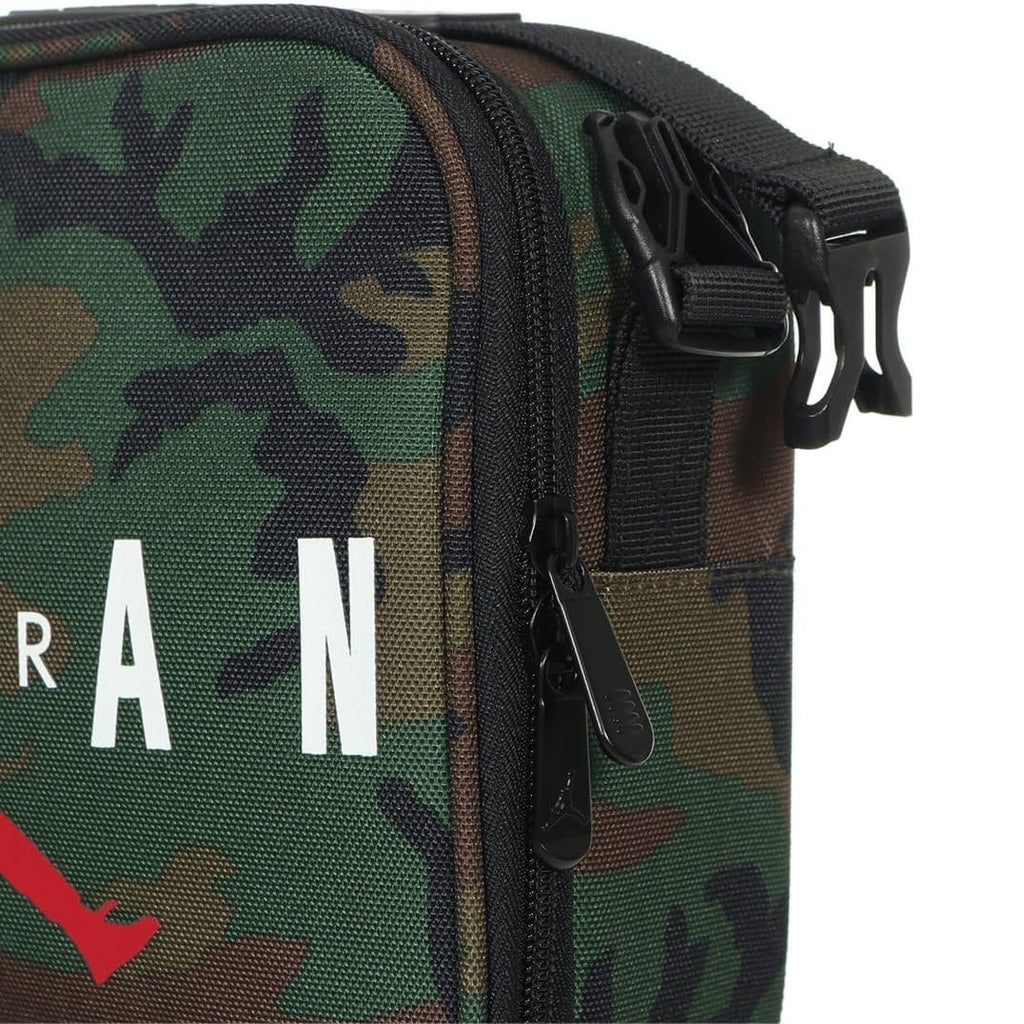 Lonchera Nike Jordan Lunch Box Camo