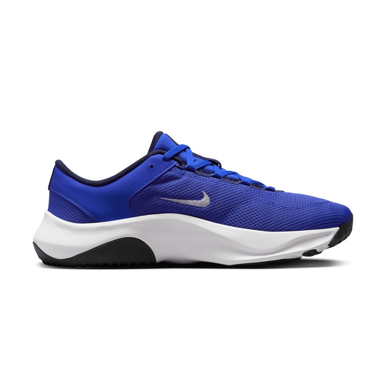 Tenis Nike Legend Essential 3