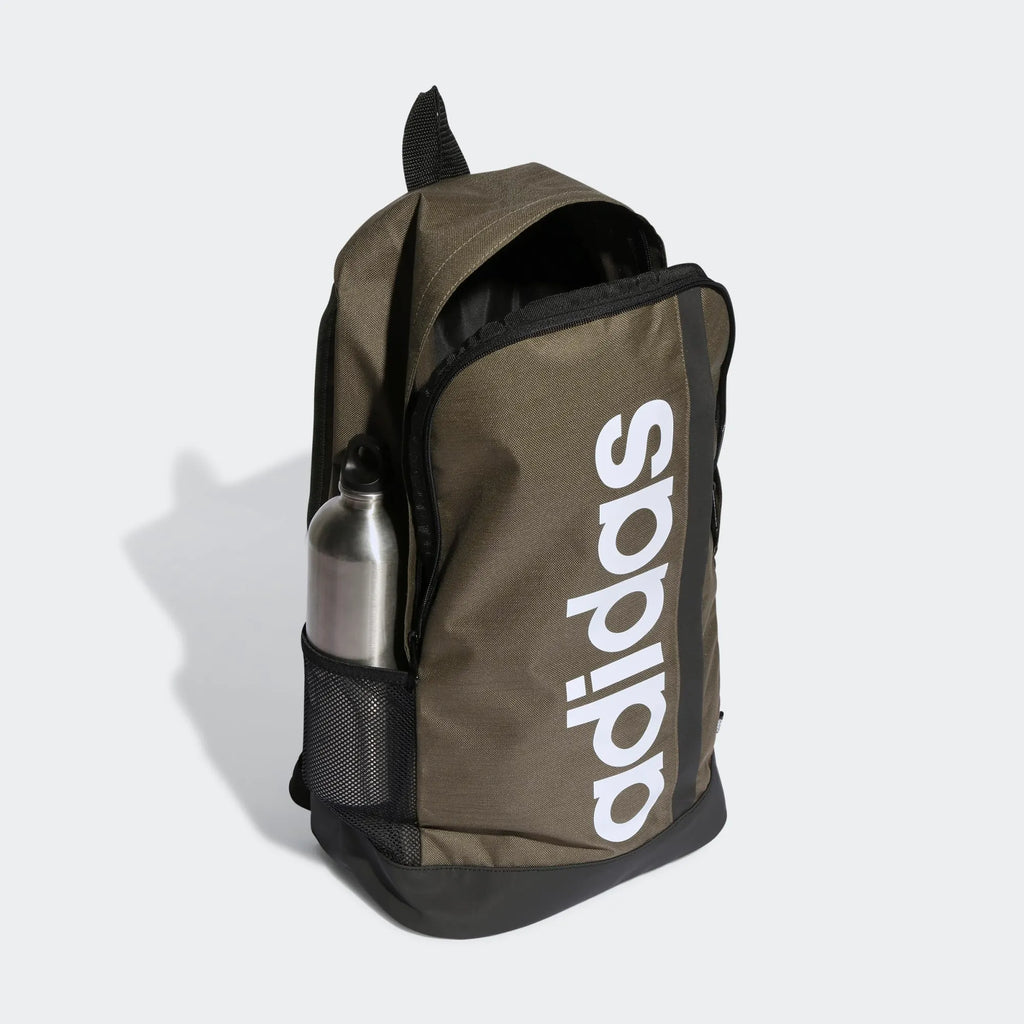mochila adidas essentials