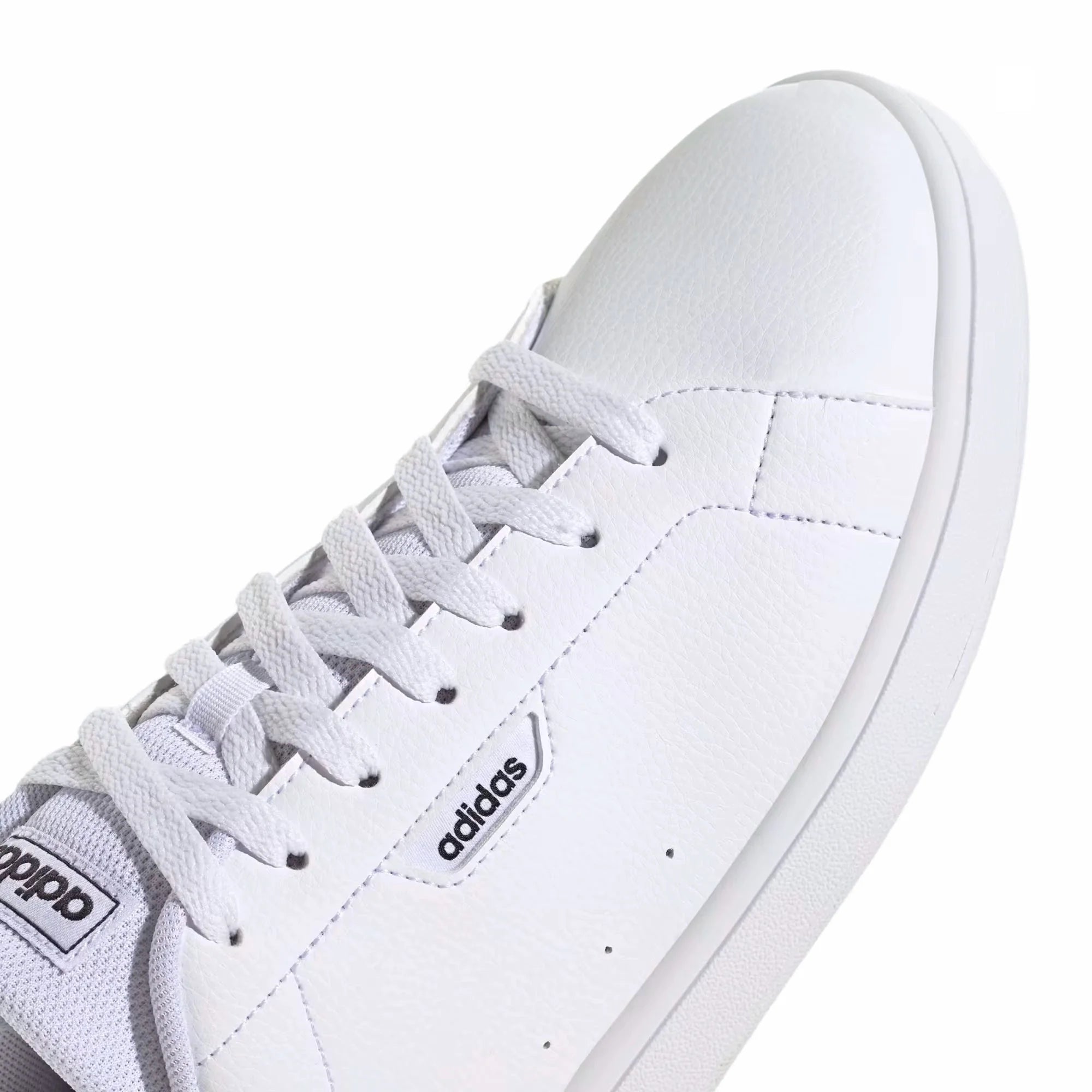 tenis adidas urban court